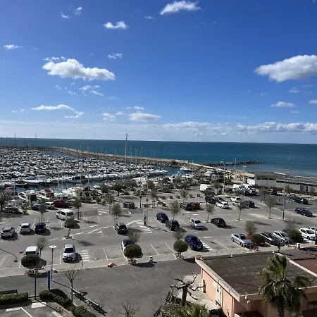 - Les Sables Marines شقة بالافاس ليه فلو